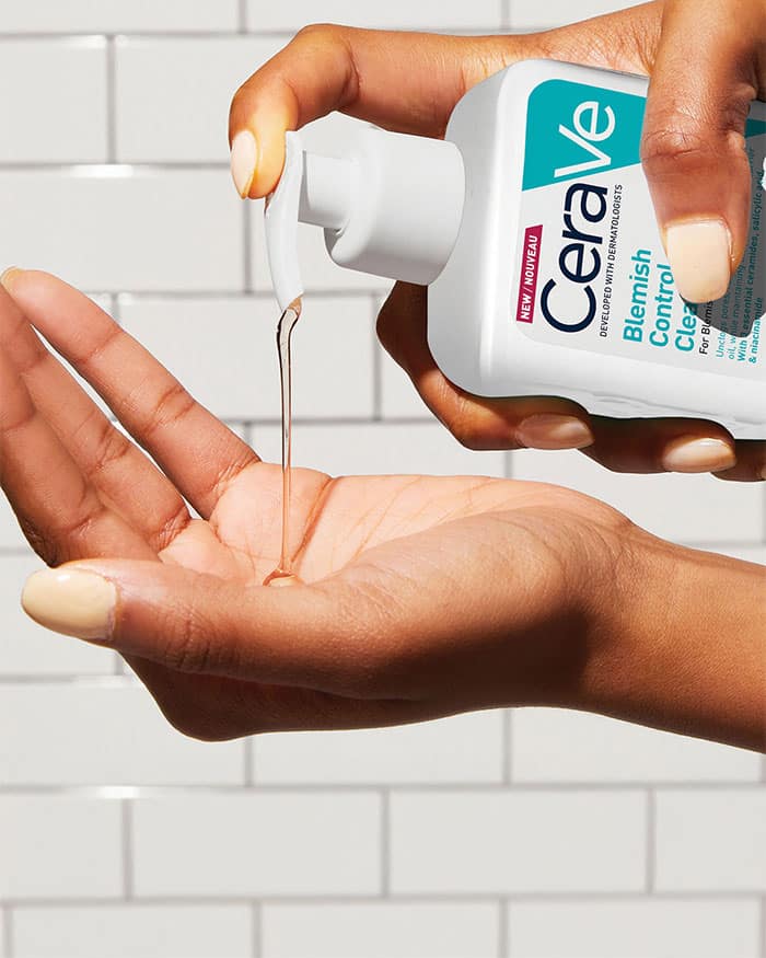 CeraVe - ניקוי לטיפול במראה פגמי העור לעור שמן הנוטה לפצעונים